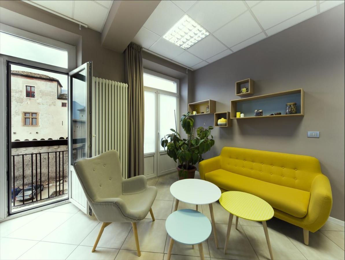 I Dodici Mesi Rooms&Apartments 特伦托 外观 照片